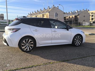 Usado Toyota Corolla Style 122 CV (89 kW) 2021 Blanco Berlina