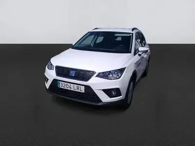 Usado Seat Arona Style 110 CV (80 kW) 2021 Blanco SUV