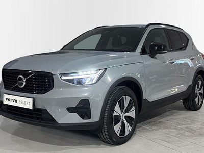 Usado Volvo XC40 Plus 163 CV (119 kW) 2025 Gris SUV