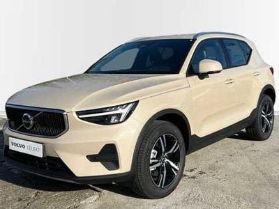 Beige Nuevo 2025 Volvo XC40 Core SUV | 37.500 € (Precio justo)