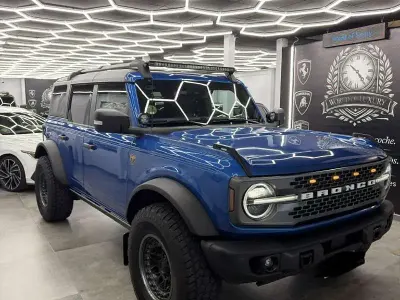 Usado Ford Bronco 367 CV (269 kW) 2022 Azul SUV