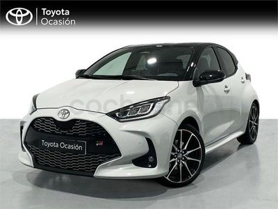 Usado Toyota Yaris Hybrid Sport 116 CV (85 kW) 2022 Blanco Berlina