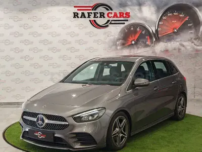 Usado Mercedes B200 150 CV (110 kW) 2019 Gris / plata Monovolumen