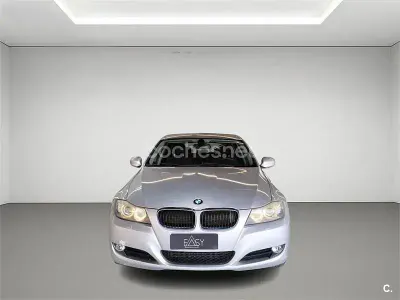 Usado BMW 318 143 CV (105 kW) 2010 Gris / plata Familiar