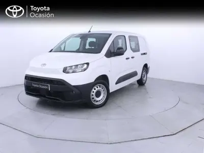 Usado Toyota Proace City City 101 CV (74 kW) 2025 Blanco Monovolumen