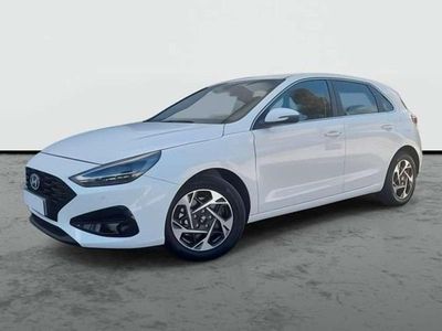 Blanco Usado 2025 Hyundai i30 Berlina | 19.890 € (Precio justo)