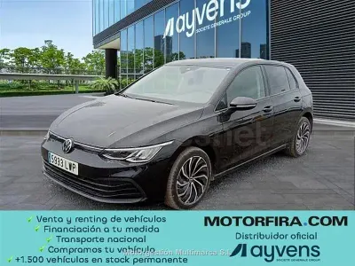 Brugt VW Golf VIII Life 110 HK (80 kW) 2022 Sort Sedan