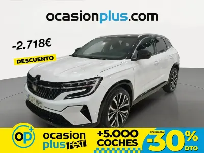 Käytetty Renault Austral Iconic 200 HP (147 kW) 2024 Valkoinen Katumaasturi