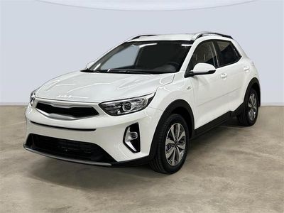 Clear white Usado 2024 Kia Stonic SUV | 16.126 € (Buen precio)