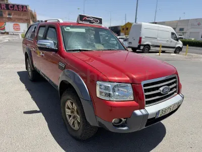 Usado Ford Ranger Wildtrack 156 CV (114 kW) 2010 Naranja Pickup/Camioneta