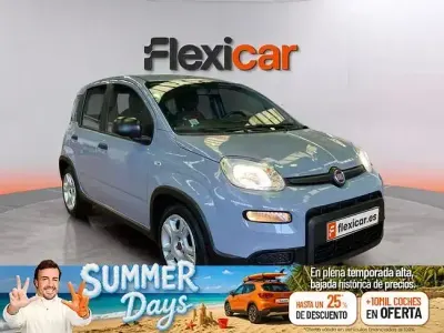 Usado Fiat Panda 70 CV (51 kW) 2023 Gris Utilitario