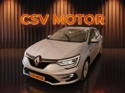 Usado Renault Mégane IV Equilibre 160 CV (117 kW) 2023 Gris Utilitario