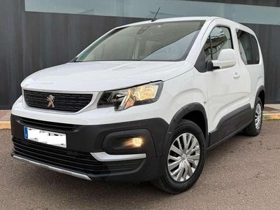 Usado Peugeot Rifter Active 102 CV (75 kW) 2022 Blanco Monovolumen