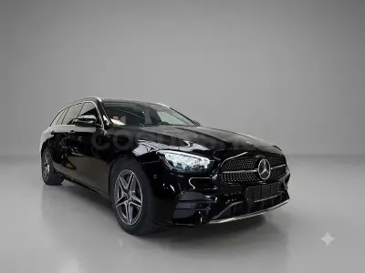 Usado Mercedes E300 306 CV (225 kW) 2022 Negro Familiar