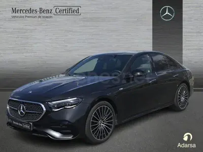 Usado Mercedes E300 313 CV (230 kW) 2025 Gris grafito Familiar