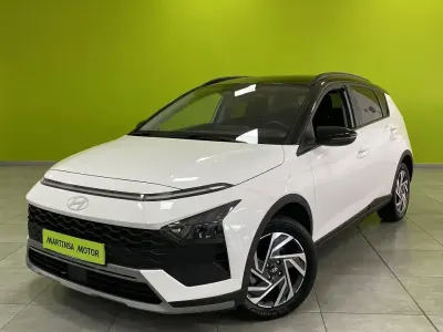 Usado Hyundai Bayon 100 CV (73 kW) 2025 Blanco SUV