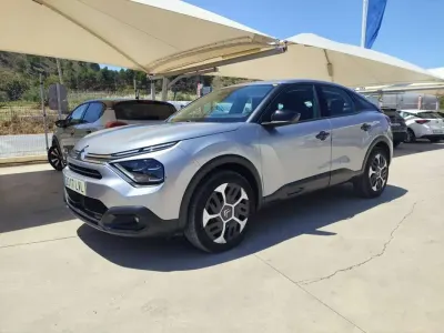 Usado Citroën C4 Feel 110 CV (80 kW) 2021 Gris Utilitario