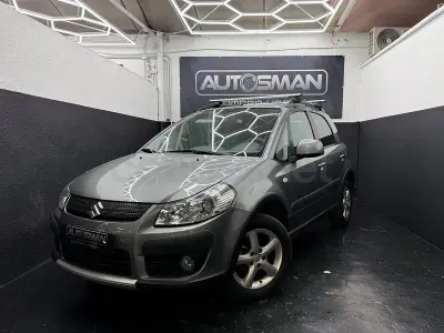 Usado Suzuki SX4 GL 107 CV (78 kW) 2008 Gris / plata SUV