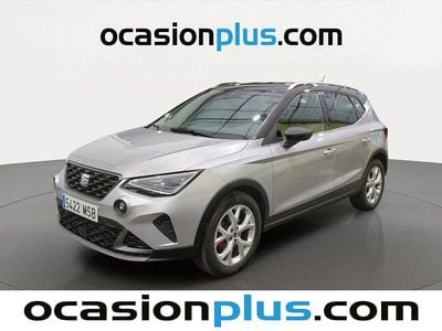 Usado Seat Arona FR 150 CV (110 kW) 2024 Gris plata SUV