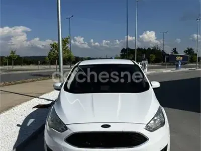 Usado Ford C-MAX Titanium 120 CV (88 kW) 2017 Blanco Monovolumen