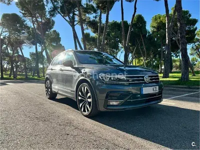 Usado VW Tiguan Sportline 240 CV (176 kW) 2019 Gris / plata SUV