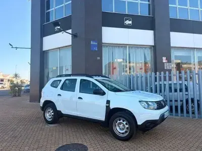Usado Dacia Duster Essentiel 100 CV (73 kW) 2021 Blanco SUV