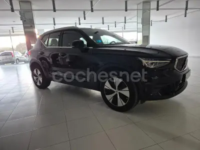 Usado Volvo XC40 Core 211 CV (155 kW) 2022 Negro SUV