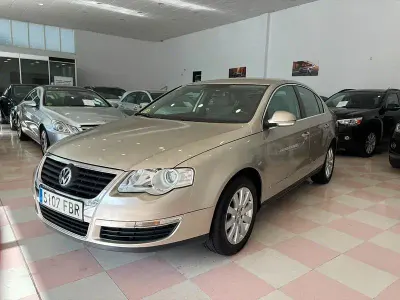 Usado VW Passat Advance 105 CV (77 kW) 2006 Beige Berlina