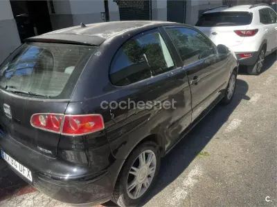 Usado Seat Ibiza 70 CV (51 kW) 2005 Negro Utilitario