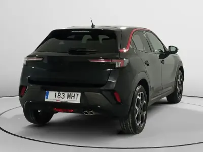 Usado Opel Mokka 130 CV (95 kW) 2022 Negro SUV