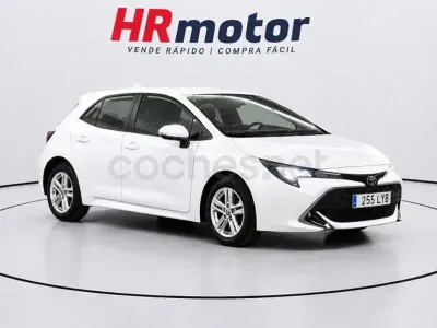 Usado Toyota Corolla Active 122 CV (89 kW) 2022 Blanco Berlina