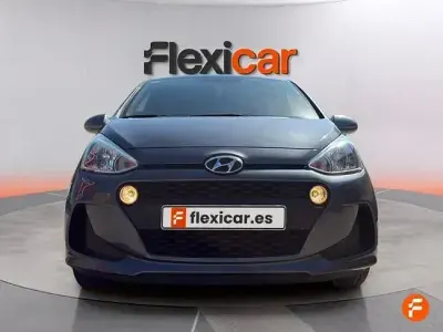 Usado Hyundai i10 GO! 66 CV (48 kW) 2018 Gris Utilitario