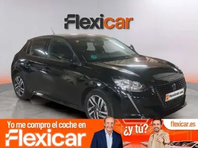 Usado Peugeot 208 Active 101 CV (74 kW) 2019 Negro Utilitario