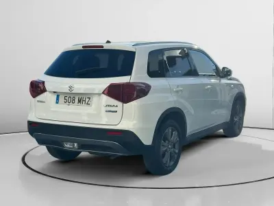 Usado Suzuki Vitara 129 CV (94 kW) 2023 Blanco SUV