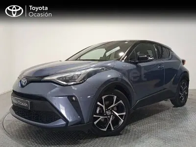 Usado Toyota C-HR Advance 184 CV (135 kW) 2021 Gris / plata SUV