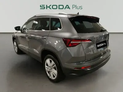 Usado Skoda Karoq Selection 150 HP (110 kW) 2025 Cinzento SUV