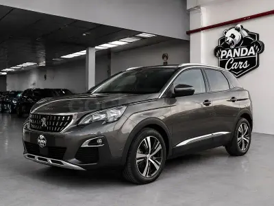 Usado Peugeot 3008 Allure 130 CV (95 kW) 2017 Gris / plata SUV