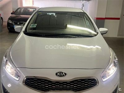 Usado Kia Ceed 100 CV (73 kW) 2018 Blanco Utilitario