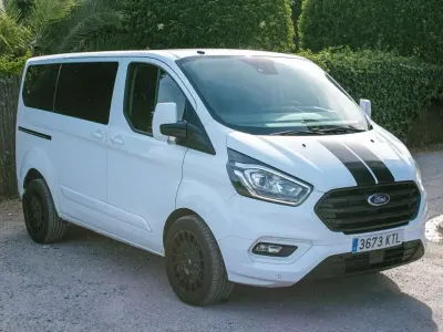 Usado Ford Transit Custom Limited 131 CV (96 kW) 2019 Blanco Van