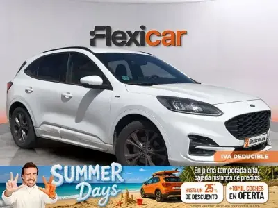 Usado Ford Kuga ST-Line 150 CV (110 kW) 2022 Blanco SUV