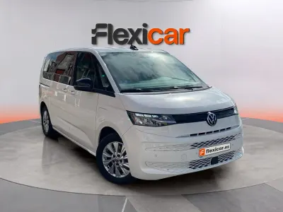 Usado VW Multivan 150 CV (110 kW) 2024 Blanco Monovolumen