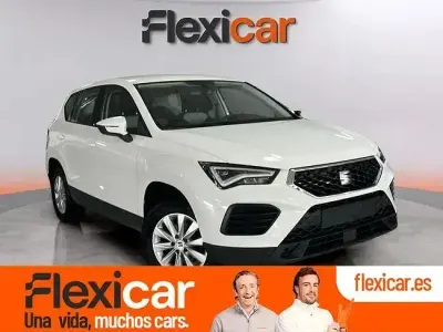 Begagnad Seat Ateca Reference 110 HK (80 kW) 2023 Vit SUV