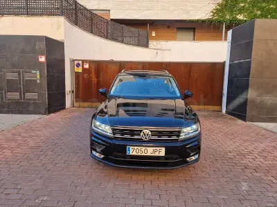 Usado VW Tiguan Advance 150 CV (110 kW) 2017 Negro SUV