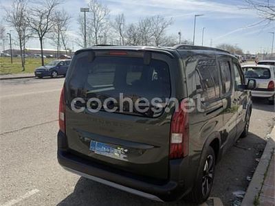 Usado Peugeot Rifter GT 130 CV (95 kW) 2024 Verde Monovolumen