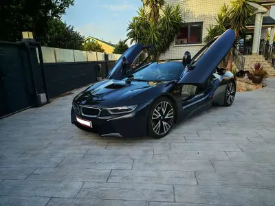 Usado BMW i8 362 CV (266 kW) 2017 Gris Coupe