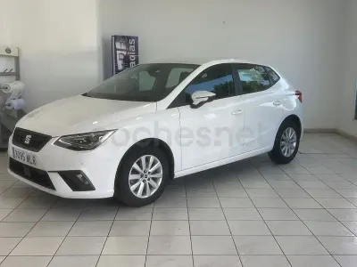 Usado Seat Ibiza Style 110 CV (80 kW) 2023 Blanco Utilitario