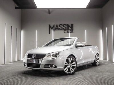Usado VW Eos 210 CV (154 kW) 2010 Gris / plata Descapotable