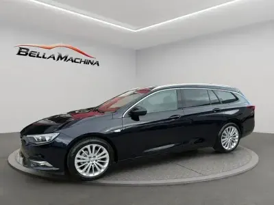 Usado Opel Insignia Innovation 136 CV (100 kW) 2020 Negro Familiar