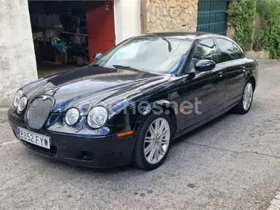 Usado Jaguar S-Type Executive 207 CV (152 kW) 2007 Negro Berlina