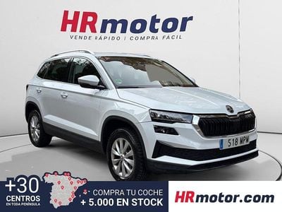 Blanco Usado 2024 Skoda Karoq Ambition SUV | 28.710 € (Un poco caro)